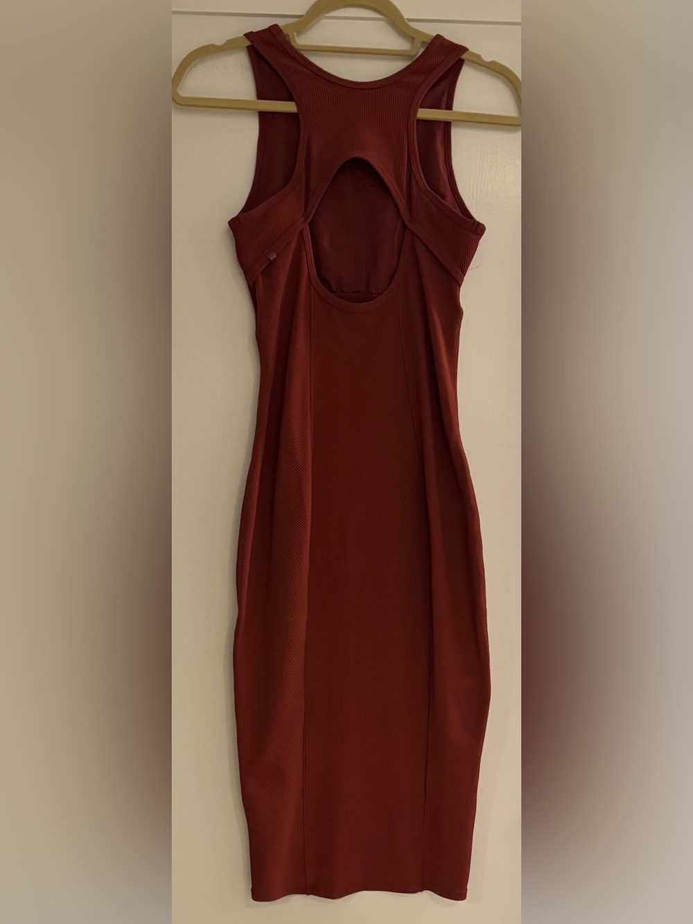 Lululemon Brunch and Back Dress in Chianti | Size 4 - Picture 5 of 7